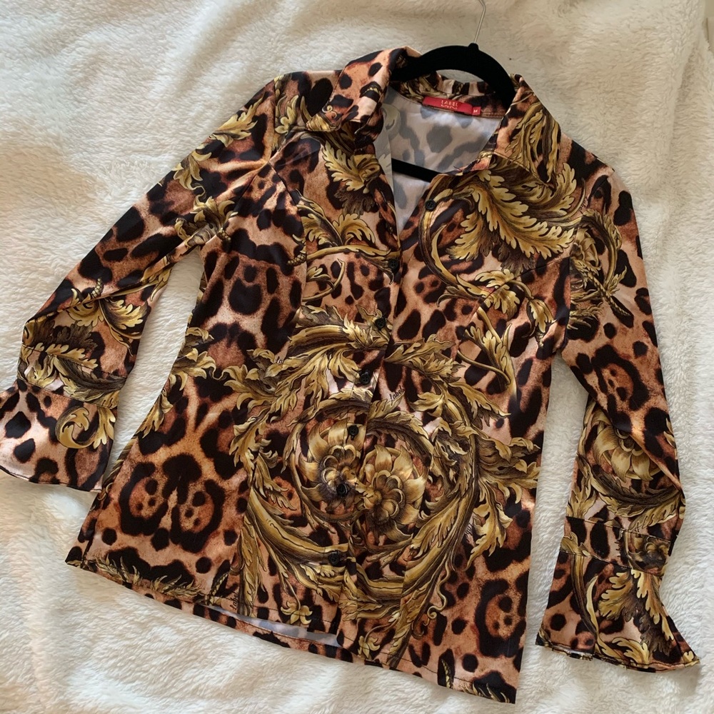 Vintage style leopard blouse